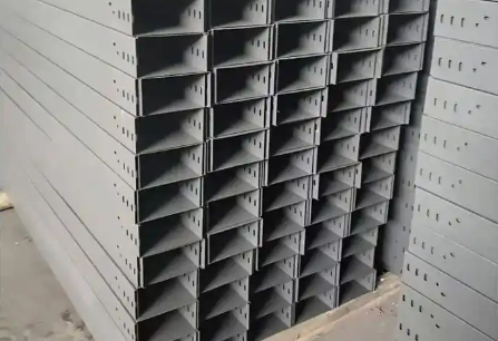 白银降低防火电缆桥架受潮的实用技巧！