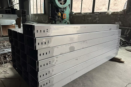 白银桥架厂：给您一个坚如磐石的支撑！